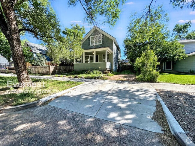 Building Photo - 1426 W Cucharras St Rental