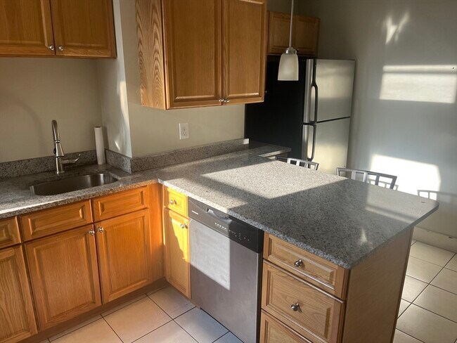 Photo - 602 Dorchester Ave Unidad 3