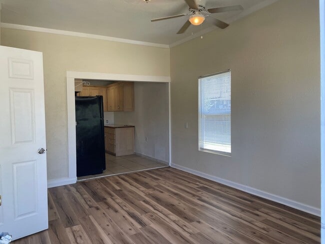 Photo - Newly Remodeled 2 Bedroom 1 Bath-Ready for you to move right in!!!
