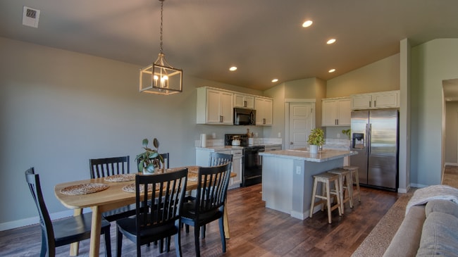 Photo - 2249 N Cold Creek Ave