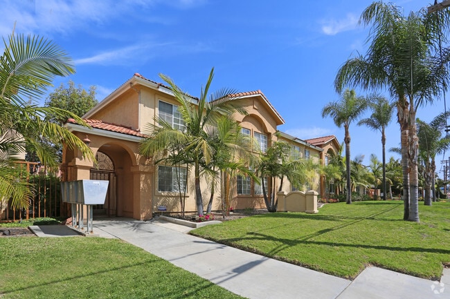 Palm Villas Apartments