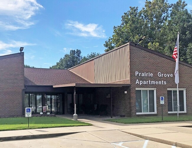 Photo - 141 Millar Rd