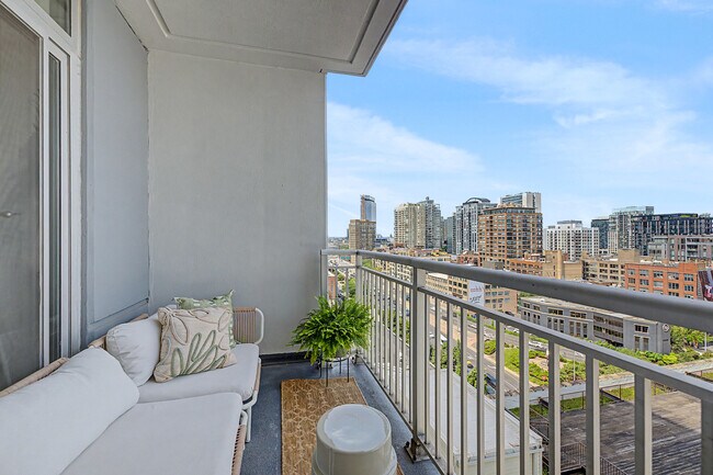 Photo - 330 W Grand Ave Unit 1405