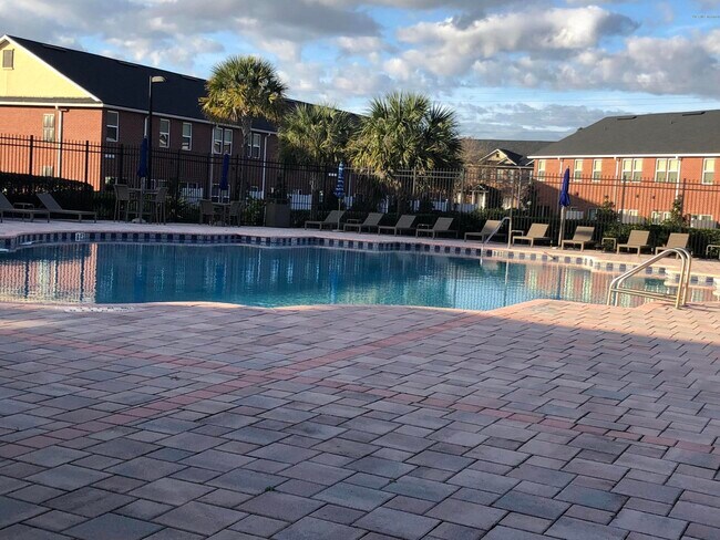 Photo - 1521 Fieldview Dr