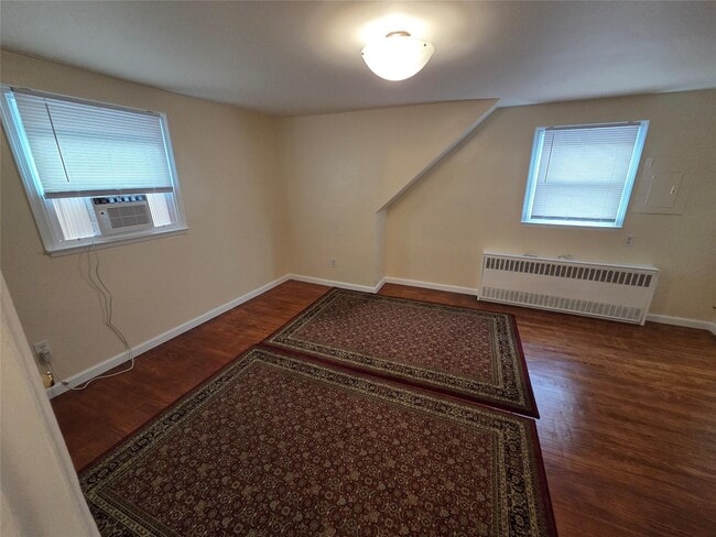 Building Photo - 5 Denton Pl Rental