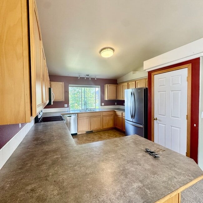 Photo - Charming 4 bedroom in a great neighborhood!