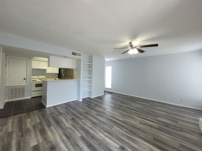 Photo - 3919 Fairmont Pkwy Unidad 180