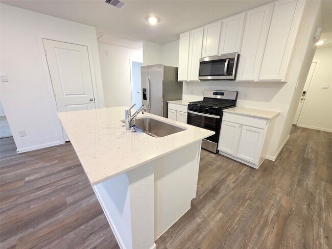 Photo - 40821 Hawthorne Glades St