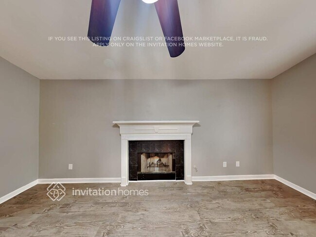 Photo - 2318 Sandspring Dr SW