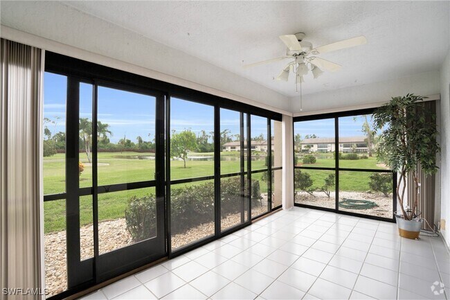 Building Photo - 5905 Trailwinds Dr Unit 816 Rental