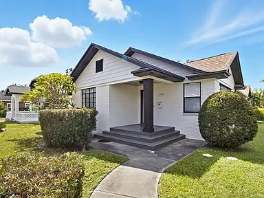 Photo - Fall Semester Move-In | Spacious 5BR Home in Ridgewood Park