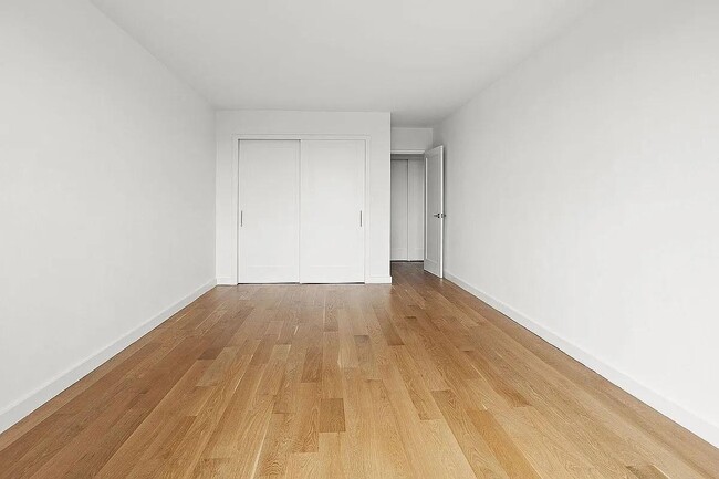 Photo - 135 Ocean Pkwy