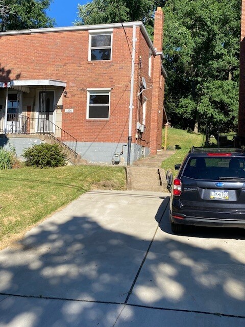 Photo - 1206 Woodbine St