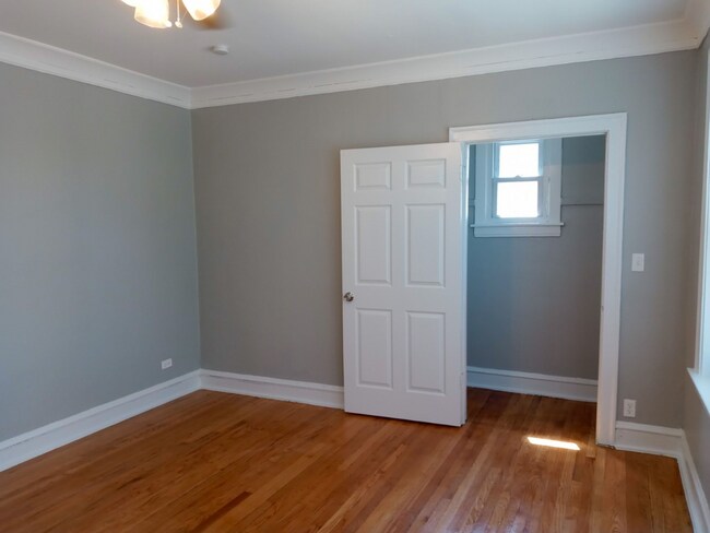 Photo - 8000 S Champlain Ave Unit 625-1