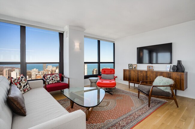 Photo - 1030 N State St Unit 40B