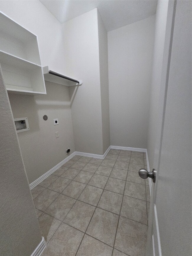 Photo - 9126 Monarch Field Ln