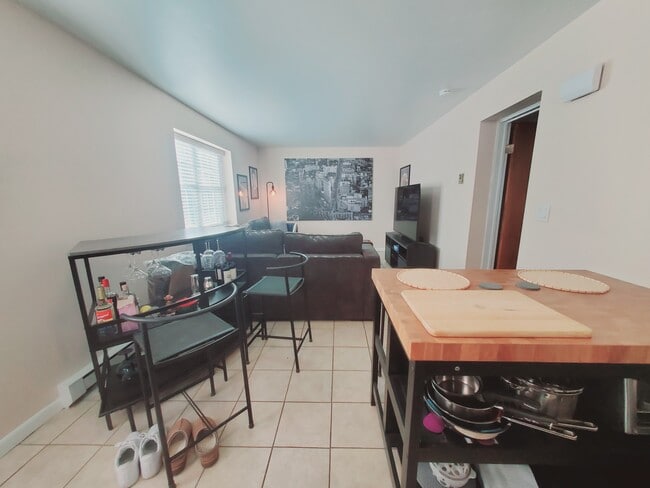 Photo - 71 Josephine Evaristo Ave Unidad 2