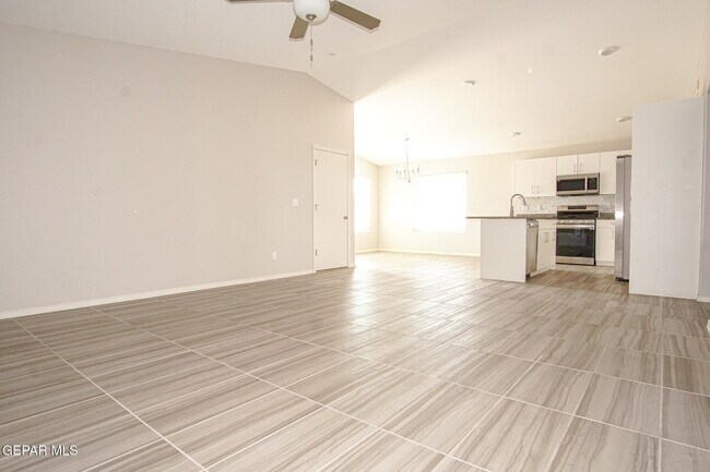 Photo - 14740 Charles Foster Ave