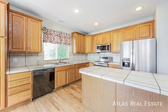 Photo - 7045 Wood Lily Dr