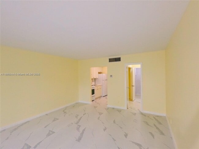 Photo - 644 NW 13th St Unit 12