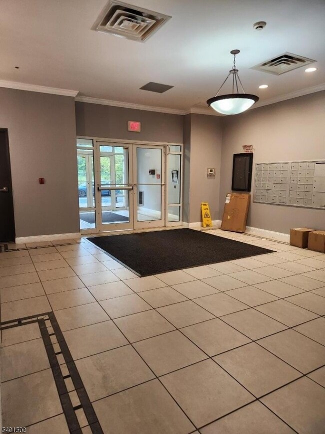 Building Photo - 358 Rector St Unit 705