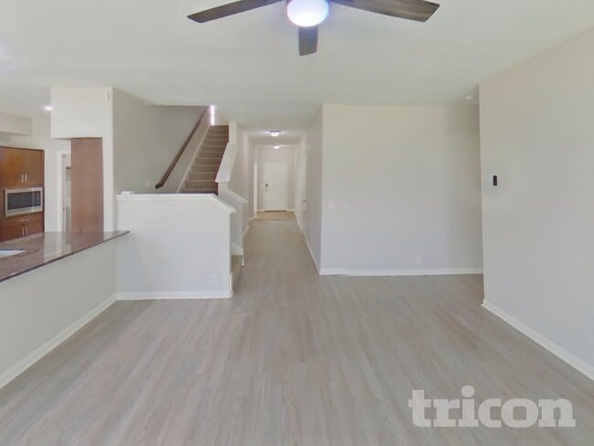 Photo - 423 Hayes St