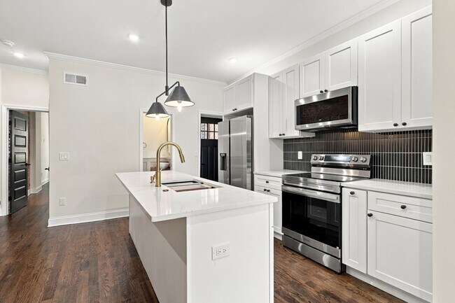 2434 N 33rd St Unidad A