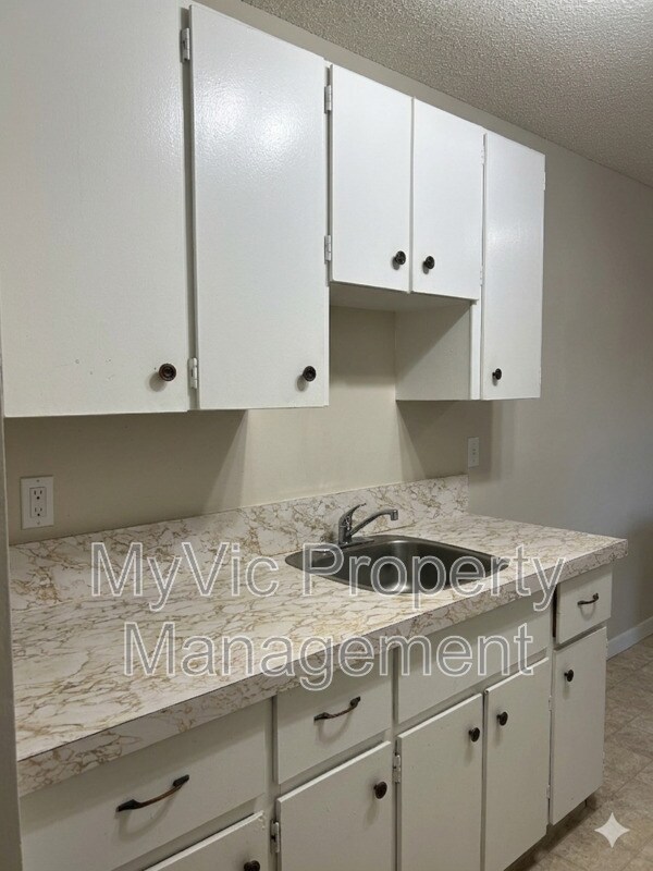 Photo - 9120-9149 149 St Unité One Bed