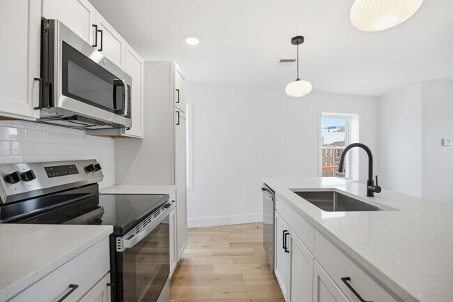 Photo - 2302 E Norris St Unidad 3