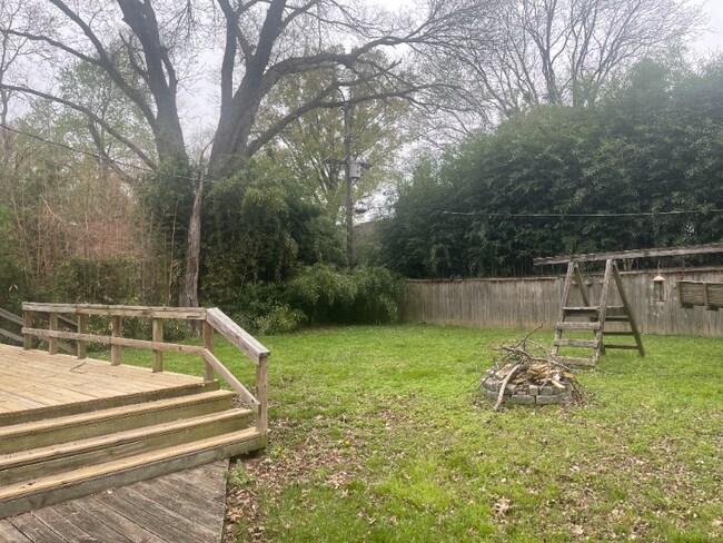 Photo - 2766 Union Ave