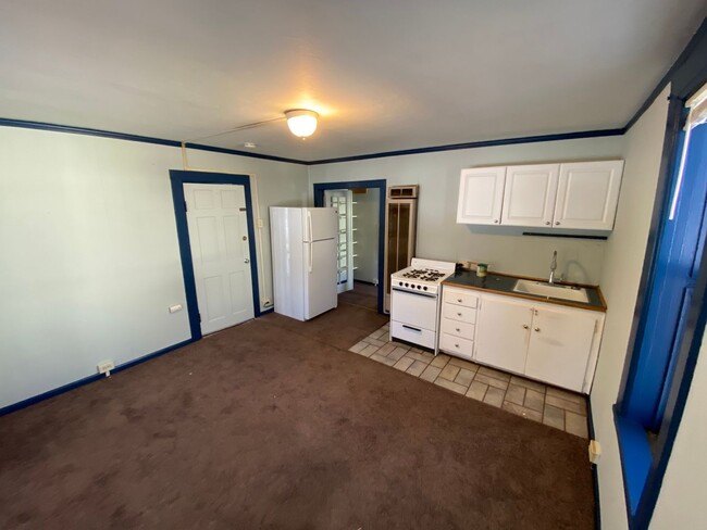 137 - 137 Apartment Unit 2