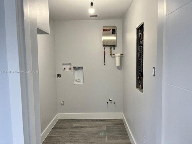 Photo - 2732 NW 16th St Unidad 2732