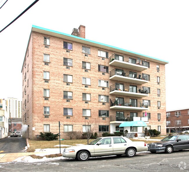 Primary Photo - Parkview Terrace Apartments