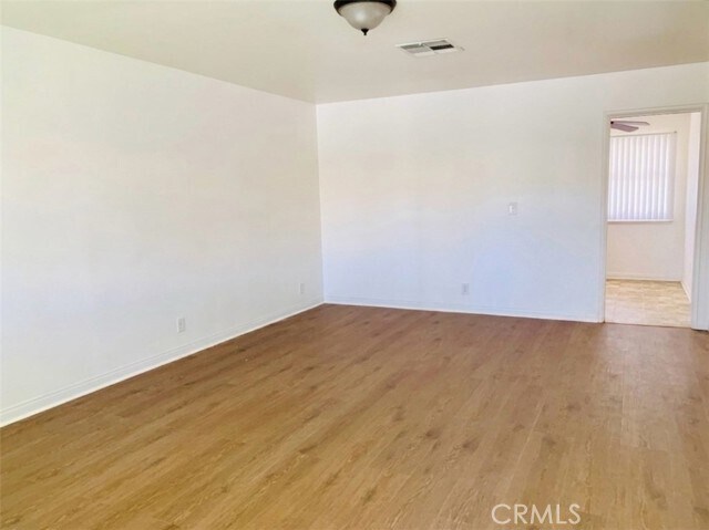 Photo - 9459 Workman Ave