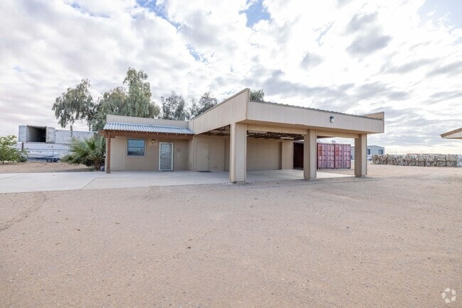 Building Photo - 3942 S Ave 4 1/2 E Unit B Rental