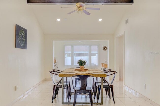 Photo - 8541 Briar Grove Cir