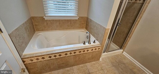 Photo - 311 Prestwick Ln