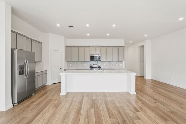 Photo - 6407 Amberwood Dr