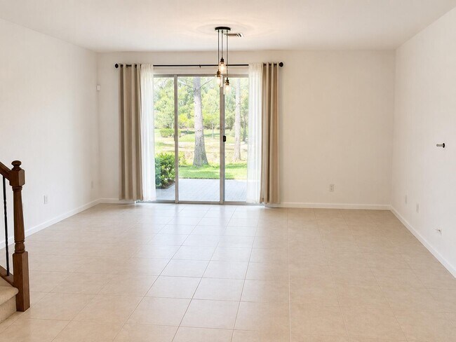 5903 Monterra Club Dr