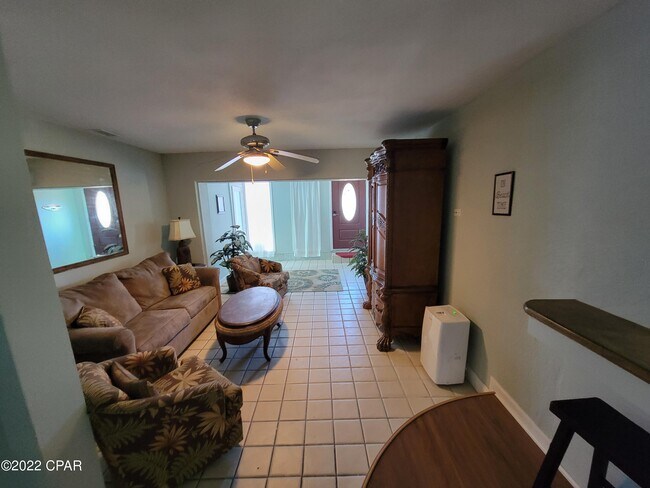 Photo - 5818 Hilltop Ave