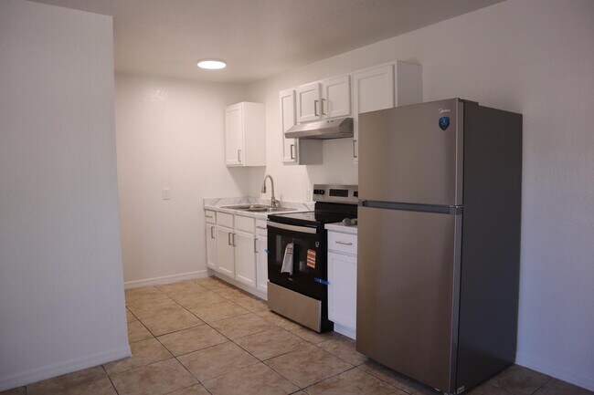 Photo - 839 Woods Ave Unit 843