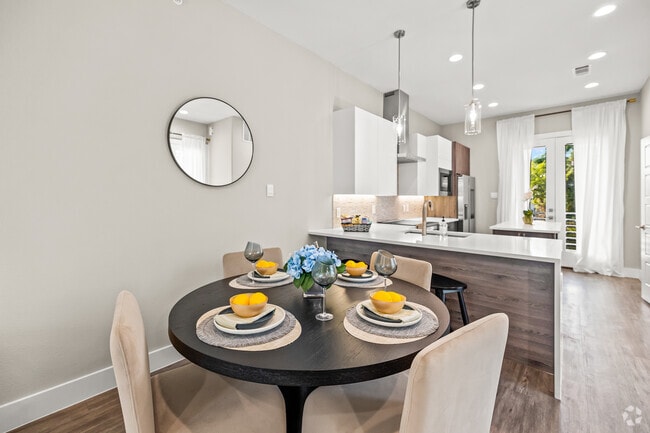 2BR, 2.5BA - 1,200SF - Dining Room