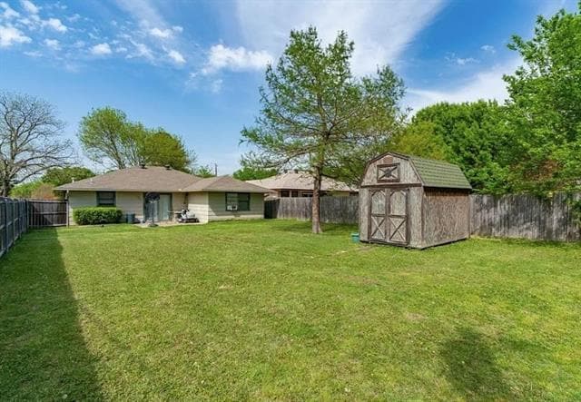 Photo - 3135 Maple Ave