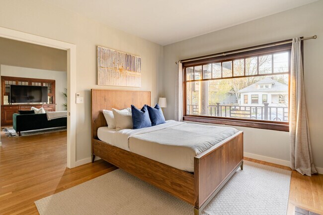 3046 NE Glisan St Unit SI ID1611993P
