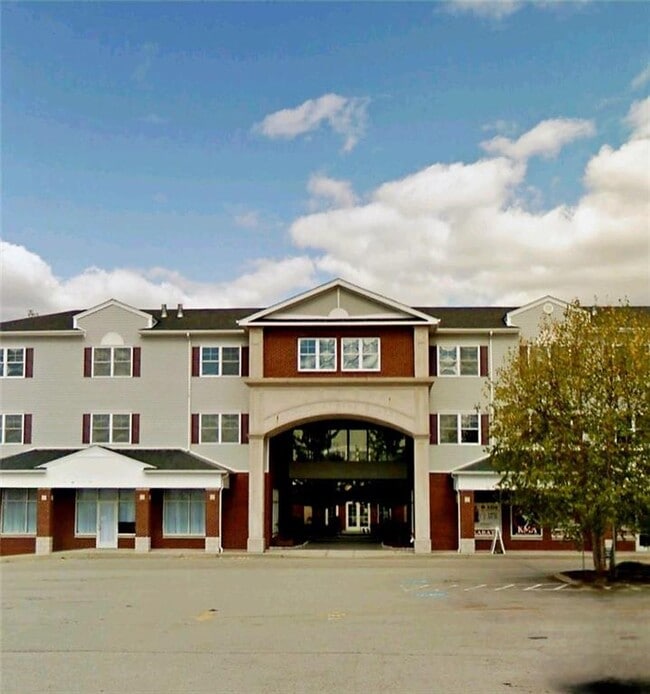 Building Photo - 114 Granite St Unit 318