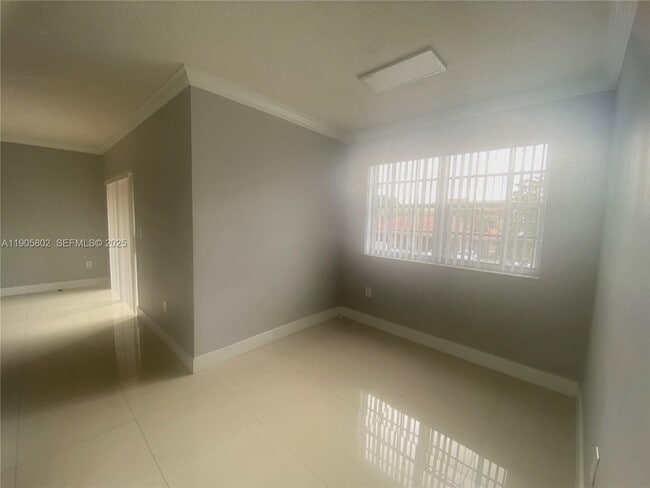 Photo - 11601 SW 2nd St Unit 21201