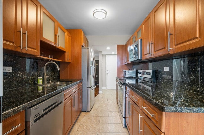 Photo - 1690 NE 191st St Unidad 302