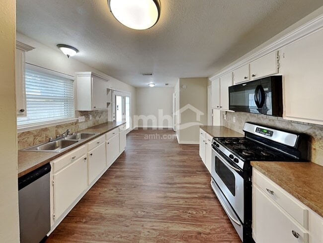 Photo - 18018 Imber Forest Ln