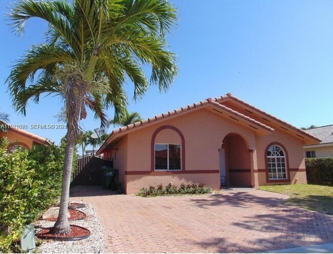 Building Photo - 13817 SW 154th St