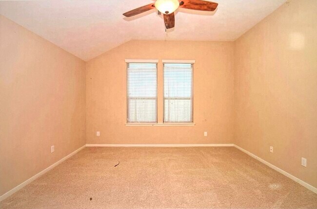 Photo - 1707 Stieler Dr